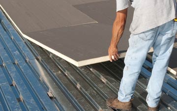 benefits of insulating Garizim flat roofing